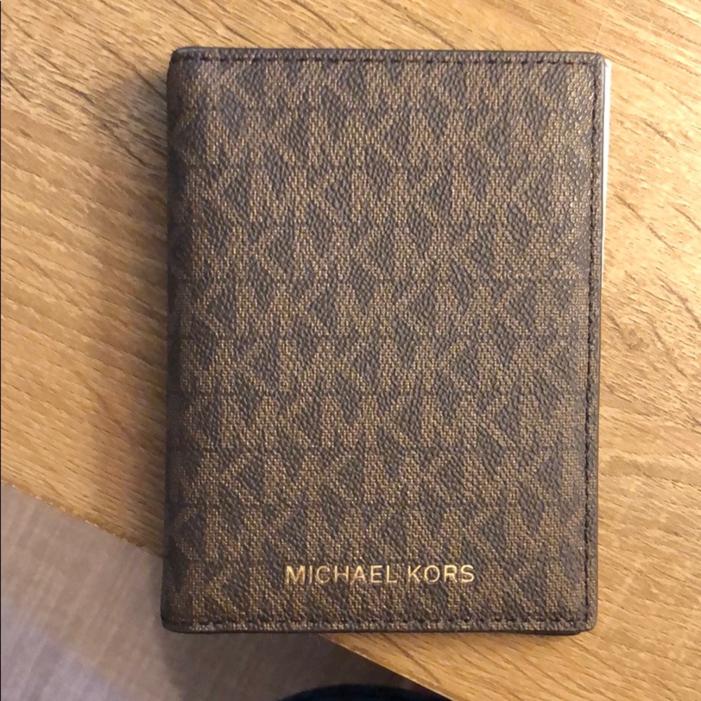 Michael Kors passport holder